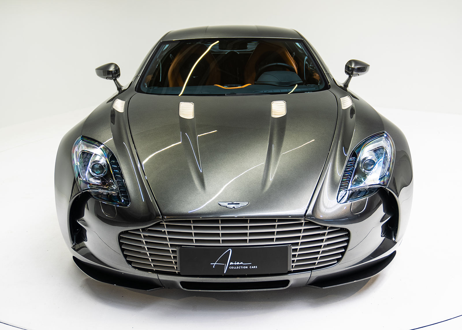 Aston Martin One-77 - Amian Collection Cars